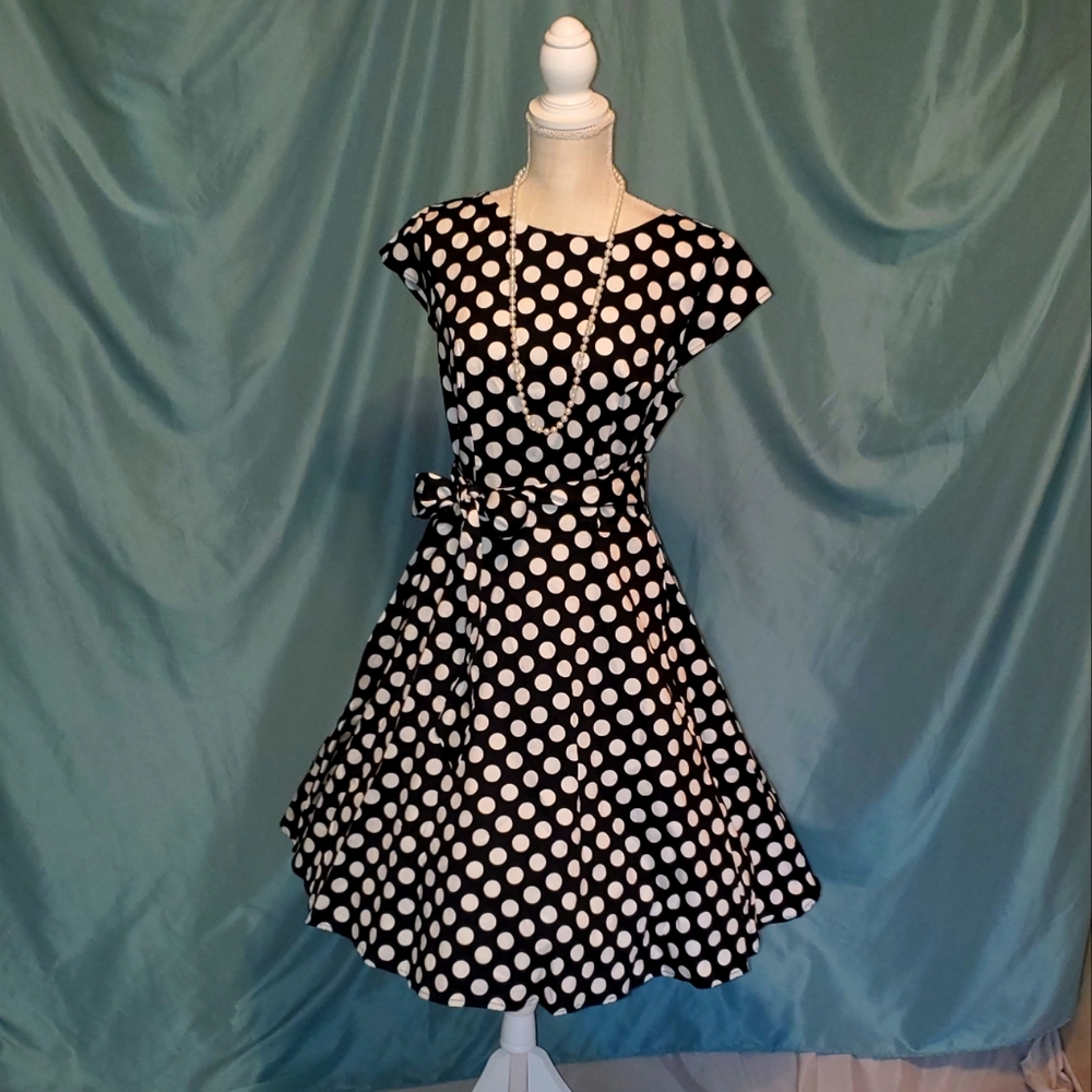 Vintage Inspired 1950s Pinup dress